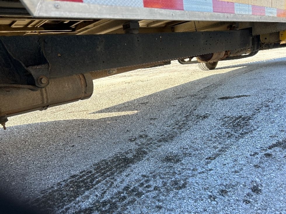 Light Duty Box Truck-Light and Medium Duty Trucks-Ford-2022-E350-Romulus-MI-121,947\n\t\tmiles-$ 24,000 - Image 13