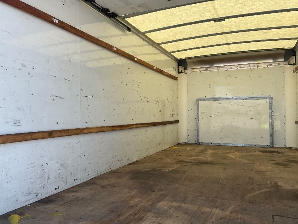 Light Duty Box Truck-Light and Medium Duty Trucks-Ford-2022-E350-Round Rock-TX-103,329\n\t\tmiles-$ 26,250 - Image 10