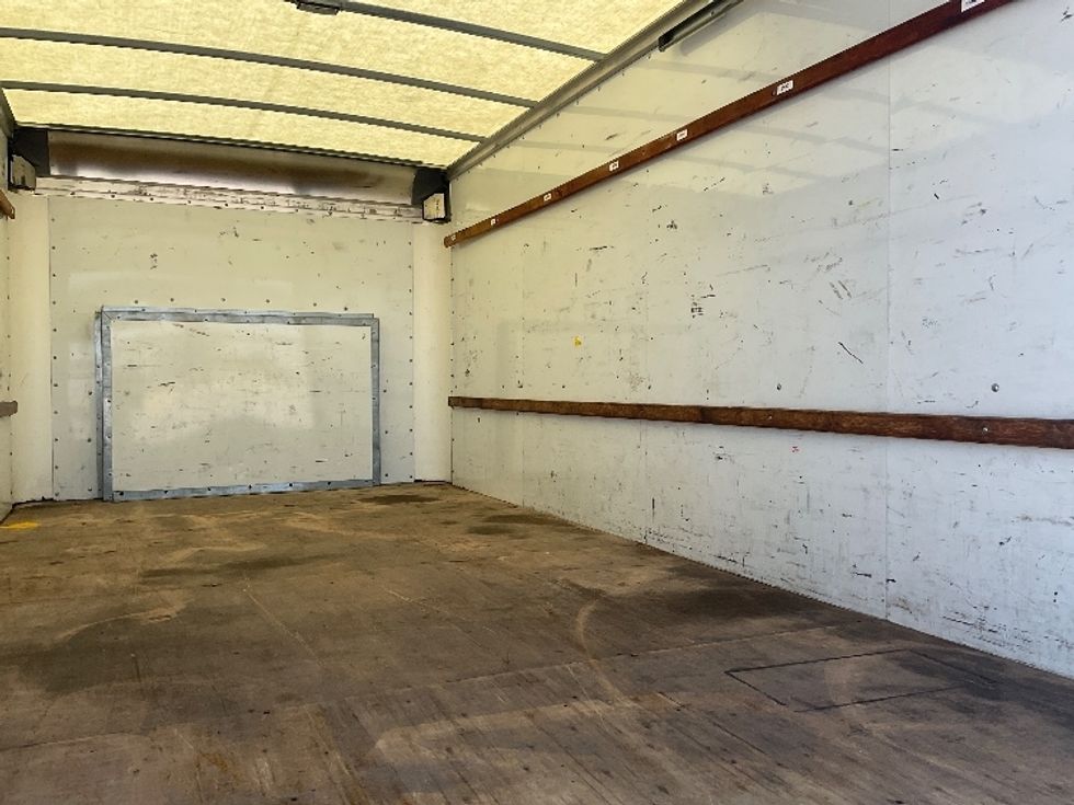 Light Duty Box Truck-Light and Medium Duty Trucks-Ford-2022-E350-Round Rock-TX-103,329\n\t\tmiles-$ 26,250 - Image 11