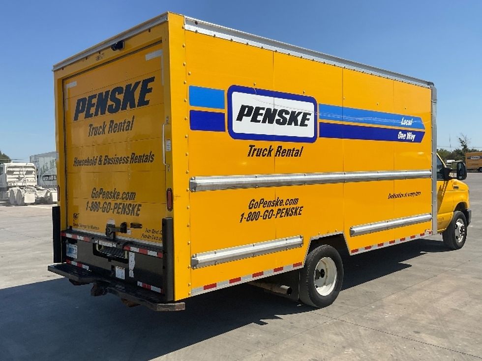 Light Duty Box Truck-Light and Medium Duty Trucks-Ford-2022-E350-Round Rock-TX-103,329\n\t\tmiles-$ 26,250 - Image 12