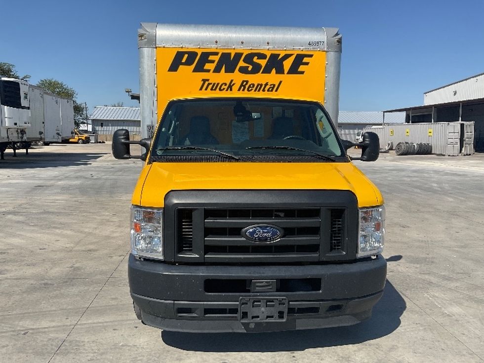 Light Duty Box Truck-Light and Medium Duty Trucks-Ford-2022-E350-Round Rock-TX-103,329\n\t\tmiles-$ 26,250 - Image 2