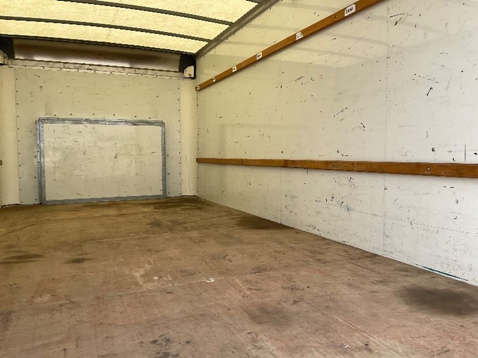 Light Duty Box Truck-Light and Medium Duty Trucks-Ford-2022-E350-Round Rock-TX-105,693\n\t\tmiles-$ 26,500 - Image 10