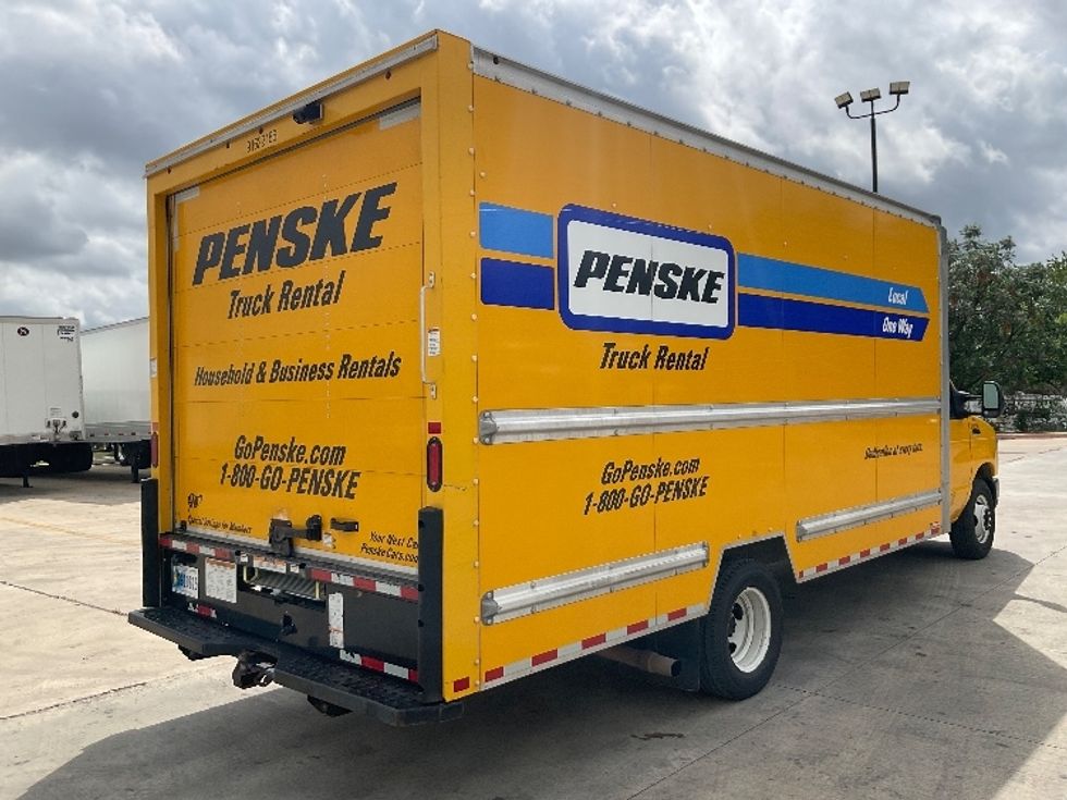 Light Duty Box Truck-Light and Medium Duty Trucks-Ford-2022-E350-Round Rock-TX-105,693\n\t\tmiles-$ 26,500 - Image 11