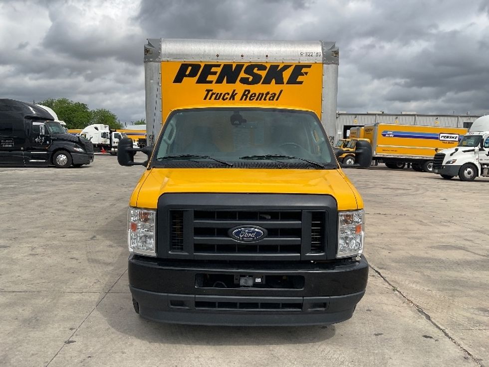 Light Duty Box Truck-Light and Medium Duty Trucks-Ford-2022-E350-Round Rock-TX-105,693\n\t\tmiles-$ 26,500 - Image 2