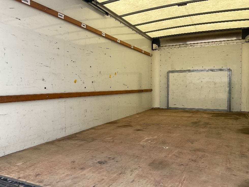 Light Duty Box Truck-Light and Medium Duty Trucks-Ford-2022-E350-Round Rock-TX-105,693\n\t\tmiles-$ 26,500 - Image 9