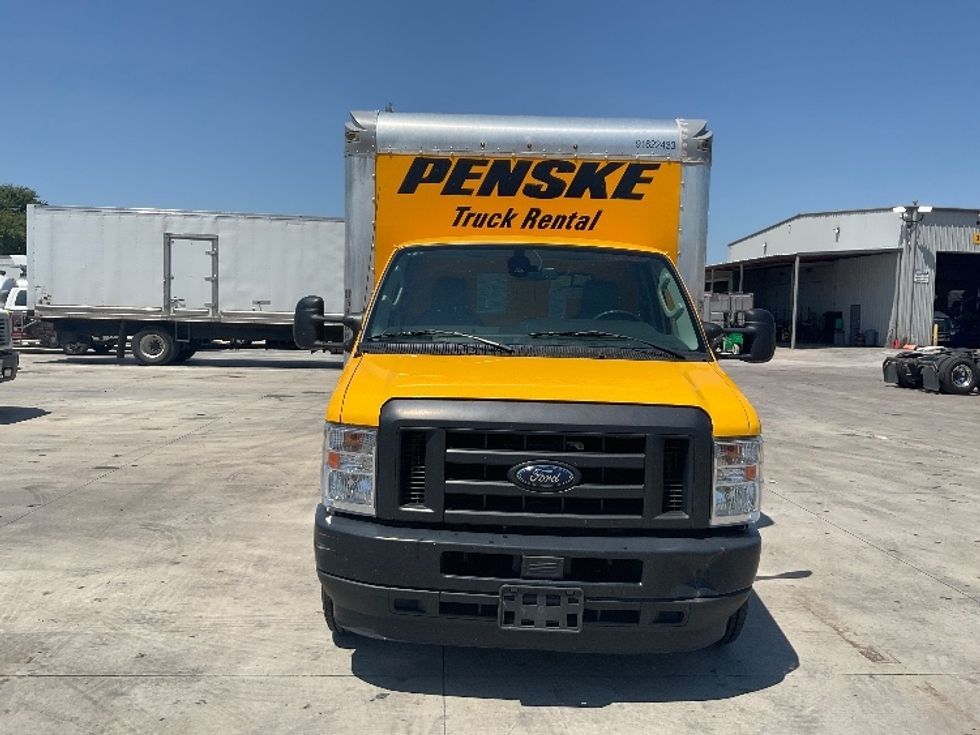 Light Duty Box Truck-Light and Medium Duty Trucks-Ford-2022-E350-Round Rock-TX-88,770\n\t\tmiles-$ 36,250 - Image 2