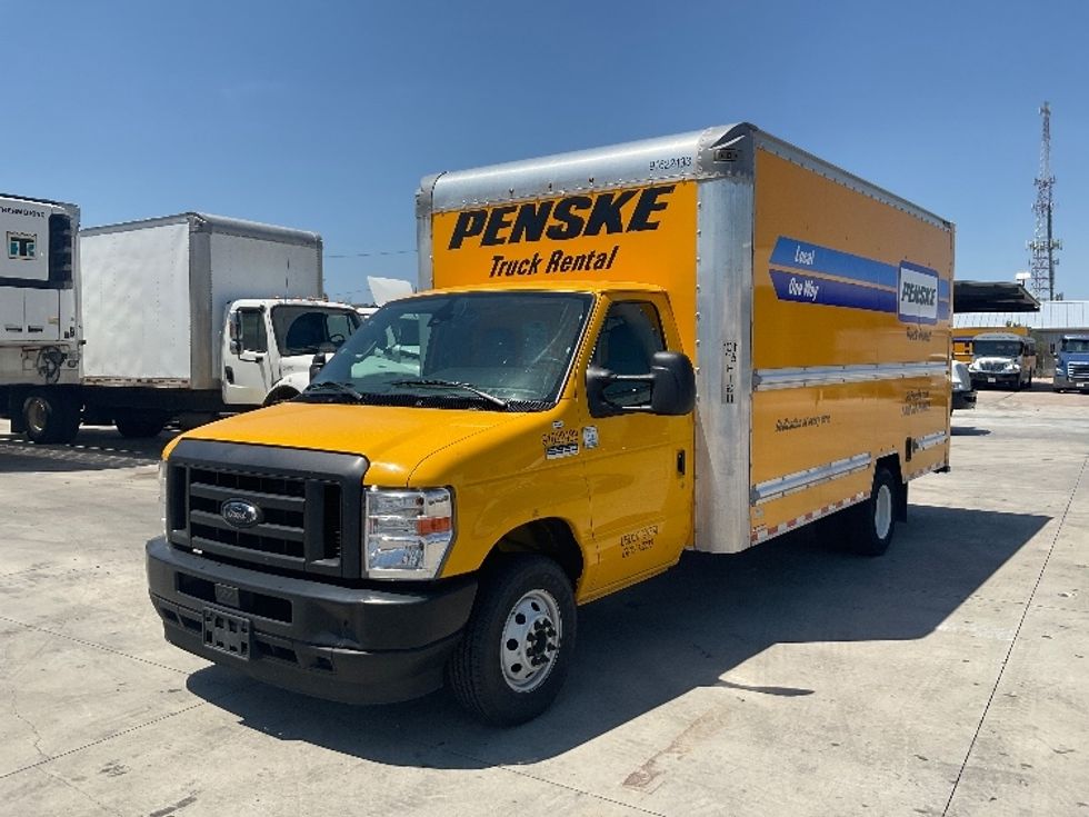 Light Duty Box Truck-Light and Medium Duty Trucks-Ford-2022-E350-Round Rock-TX-88,770\n\t\tmiles-$ 36,250 - Image 3