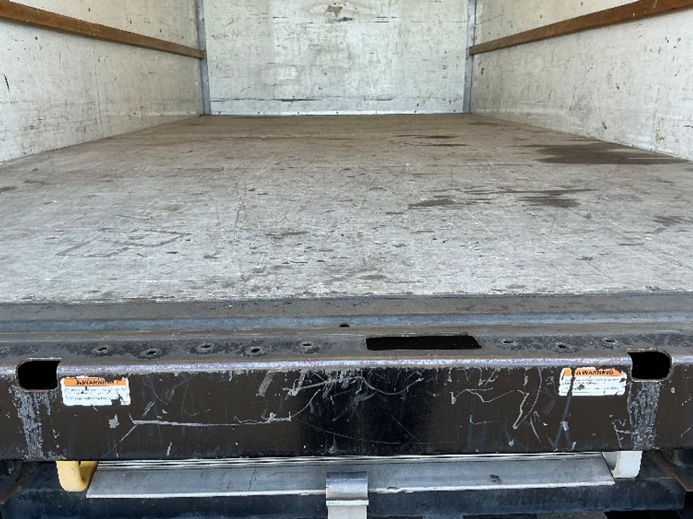 Light Duty Box Truck-Light and Medium Duty Trucks-Ford-2022-E350-Sacramento-CA-94,324\n\t\tmiles-$ 27,500 - Image 10
