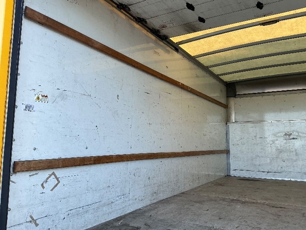 Light Duty Box Truck-Light and Medium Duty Trucks-Ford-2022-E350-Sacramento-CA-94,324\n\t\tmiles-$ 27,500 - Image 11