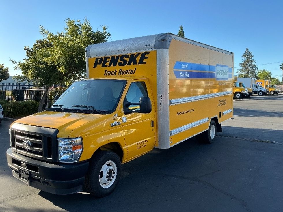 Light Duty Box Truck-Light and Medium Duty Trucks-Ford-2022-E350-Sacramento-CA-94,324\n\t\tmiles-$ 27,500 - Image 3