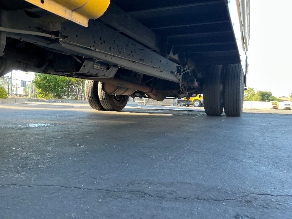 Light Duty Box Truck-Light and Medium Duty Trucks-Ford-2022-E350-Sacramento-CA-94,324\n\t\tmiles-$ 27,500 - Image 5