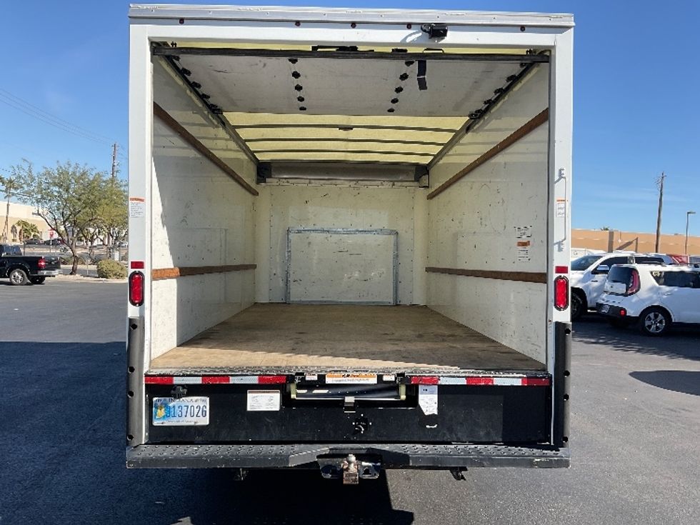 Light Duty Box Truck-Light and Medium Duty Trucks-Ford-2022-E350-Sacramento-CA-95,178\n\t\tmiles-$ 30,500 - Image 8