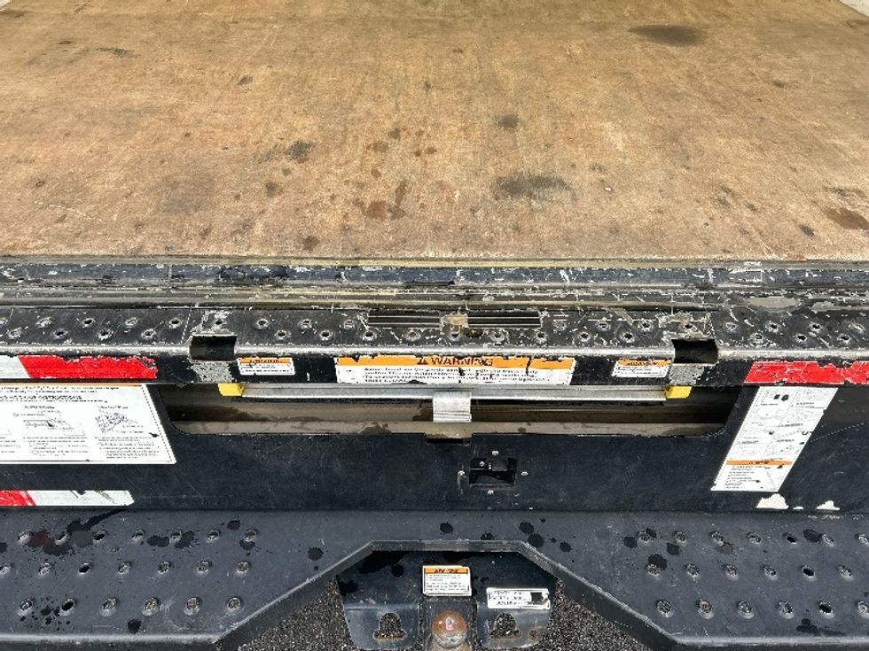 Light Duty Box Truck-Light and Medium Duty Trucks-Ford-2022-E350-Salem-VA-103,101\n\t\tmiles-$ 28,500 - Image 10