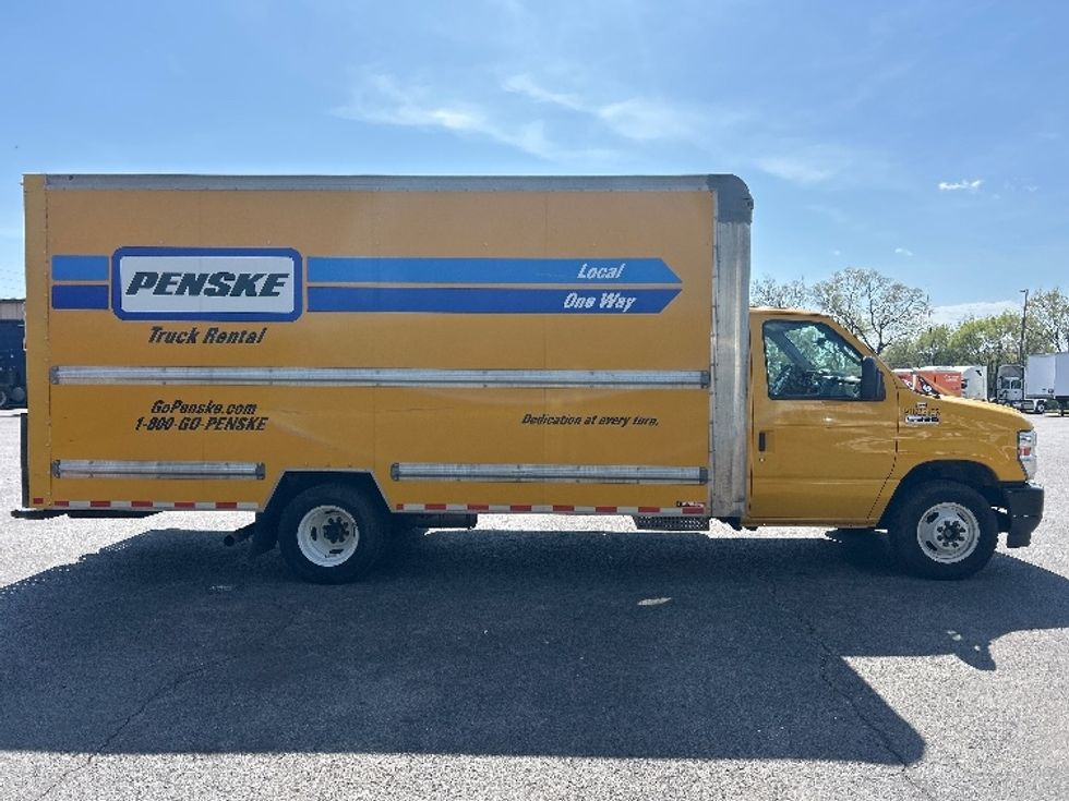 Light Duty Box Truck-Light and Medium Duty Trucks-Ford-2022-E350-Salem-VA-144,661\n\t\tmiles-$ 21,250 - Image 15