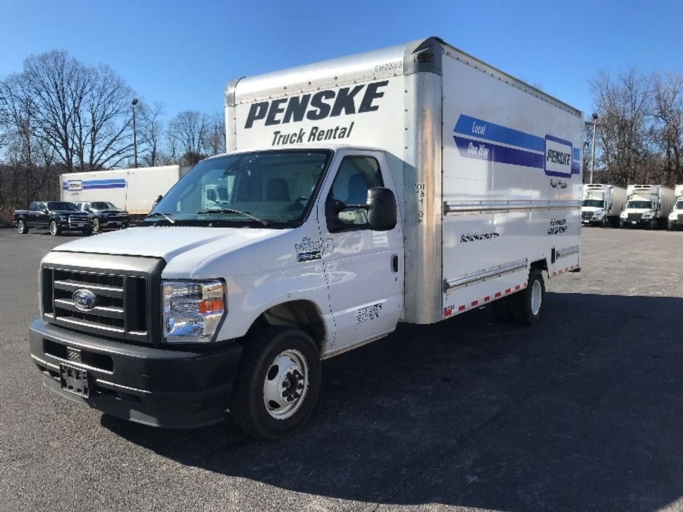 Light Duty Box Truck-Light and Medium Duty Trucks-Ford-2022-E350-Salem-VA-80,719\n\t\tmiles-$ 41,250 - Image 3