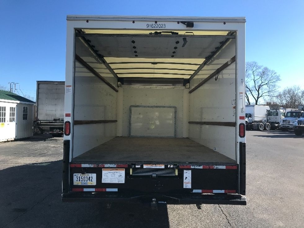 Light Duty Box Truck-Light and Medium Duty Trucks-Ford-2022-E350-Salem-VA-80,719\n\t\tmiles-$ 41,250 - Image 8