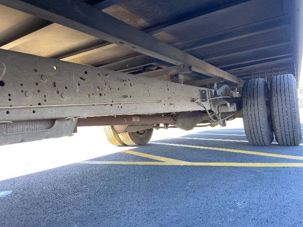 Light Duty Box Truck-Light and Medium Duty Trucks-Ford-2022-E350-San Antonio-TX-101,426\n\t\tmiles-$ 30,500 - Image 5