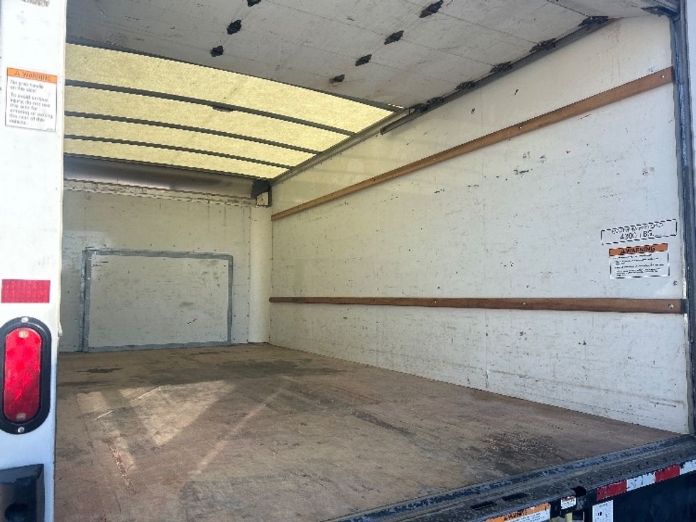 Light Duty Box Truck-Light and Medium Duty Trucks-Ford-2022-E350-San Antonio-TX-108,454\n\t\tmiles-$ 30,750 - Image 11