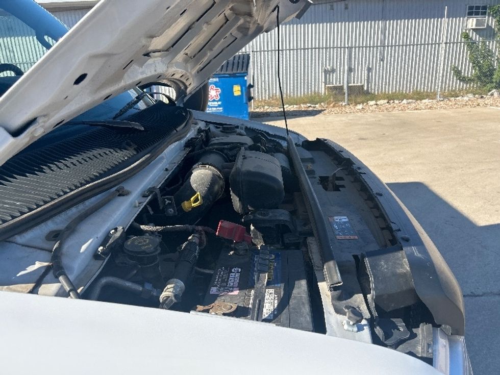 Light Duty Box Truck-Light and Medium Duty Trucks-Ford-2022-E350-San Antonio-TX-108,454\n\t\tmiles-$ 30,750 - Image 22