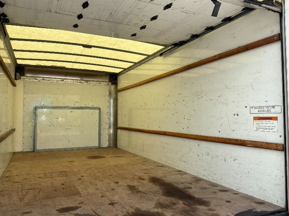 Light Duty Box Truck-Light and Medium Duty Trucks-Ford-2022-E350-San Antonio-TX-124,742\n\t\tmiles-$ 27,750 - Image 12