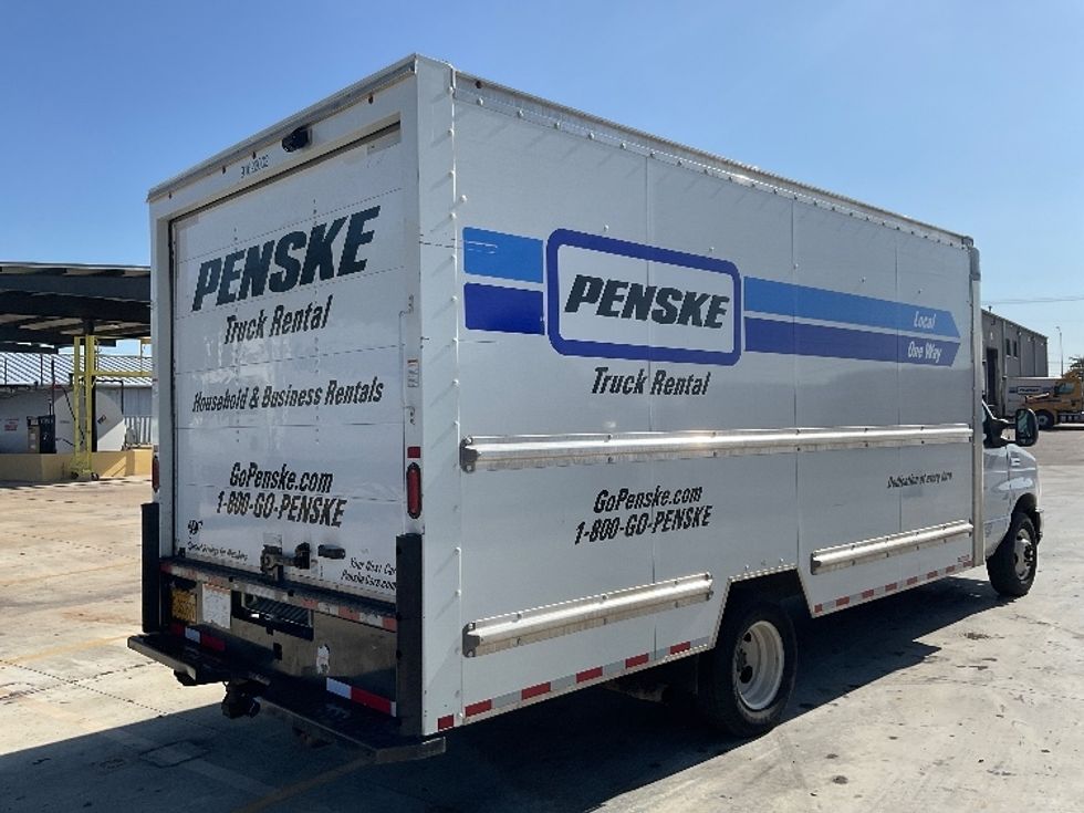 Light Duty Box Truck-Light and Medium Duty Trucks-Ford-2022-E350-San Antonio-TX-137,396\n\t\tmiles-$ 26,250 - Image 11