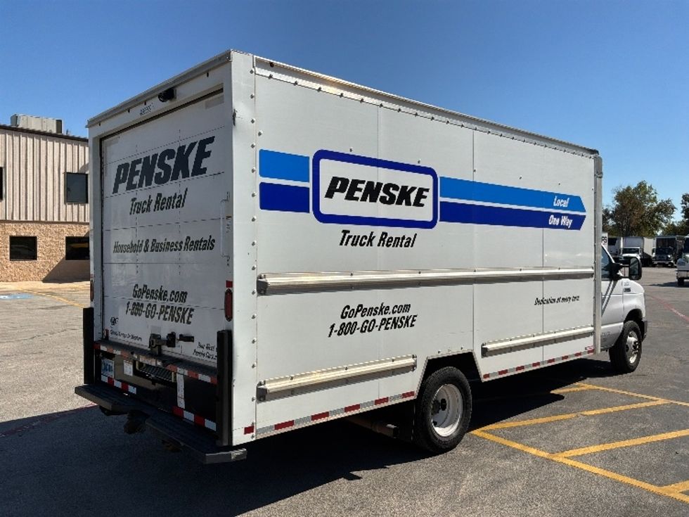 Light Duty Box Truck-Light and Medium Duty Trucks-Ford-2022-E350-San Antonio-TX-160,982\n\t\tmiles-$ 20,000 - Image 13