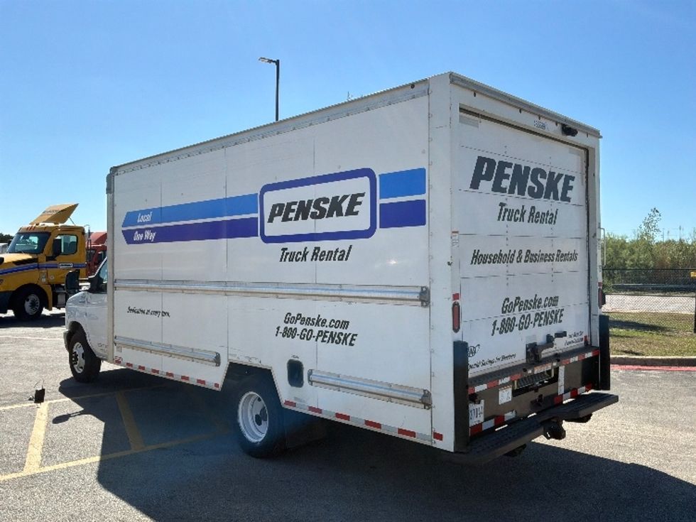 Light Duty Box Truck-Light and Medium Duty Trucks-Ford-2022-E350-San Antonio-TX-160,982\n\t\tmiles-$ 20,000 - Image 6