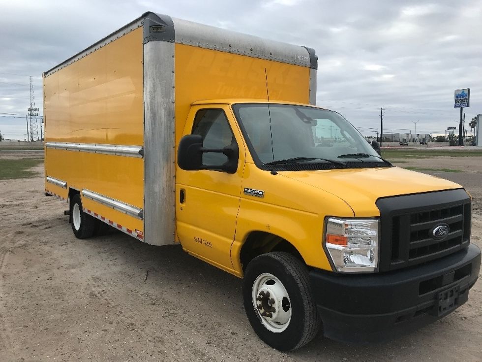 Light Duty Box Truck-Light and Medium Duty Trucks-Ford-2022-E350-San Antonio-TX-93,638\n\t\tmiles-$ 28,500 - Image 1