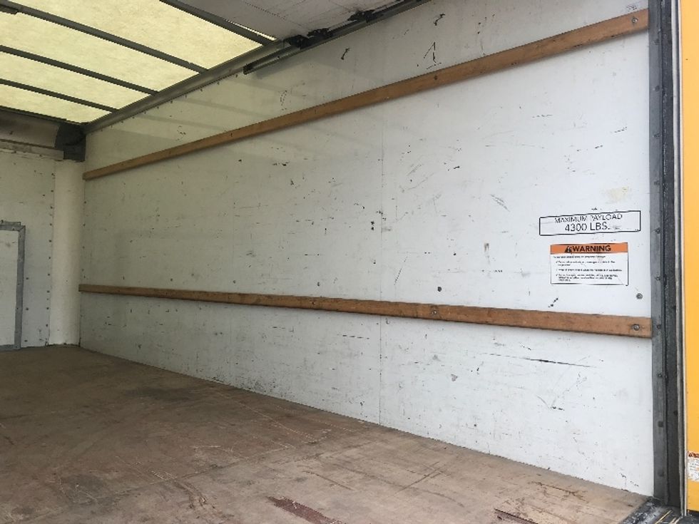 Light Duty Box Truck-Light and Medium Duty Trucks-Ford-2022-E350-San Antonio-TX-93,638\n\t\tmiles-$ 28,500 - Image 11