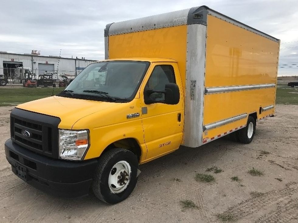 Light Duty Box Truck-Light and Medium Duty Trucks-Ford-2022-E350-San Antonio-TX-93,638\n\t\tmiles-$ 28,500 - Image 3