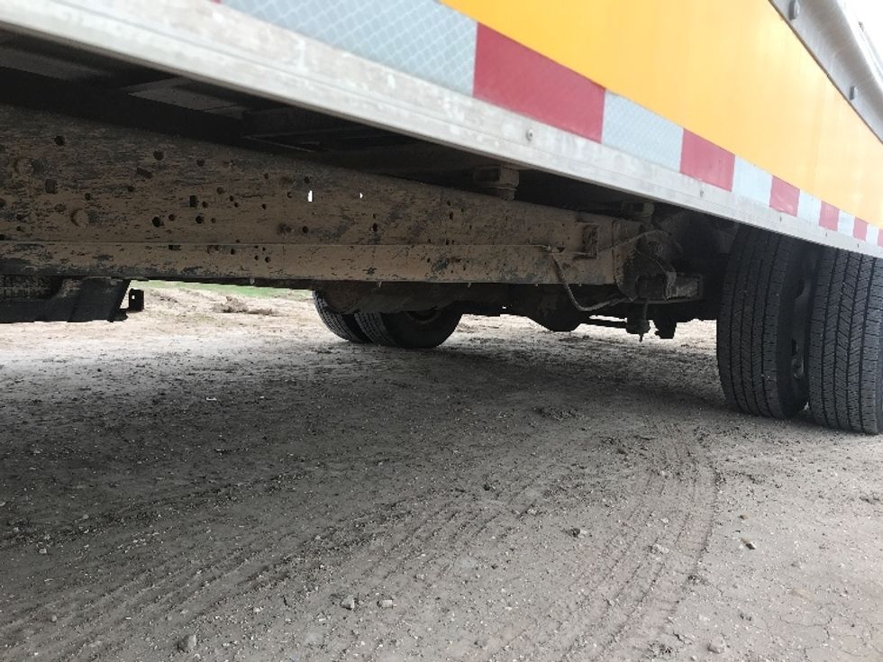 Light Duty Box Truck-Light and Medium Duty Trucks-Ford-2022-E350-San Antonio-TX-93,638\n\t\tmiles-$ 28,500 - Image 5