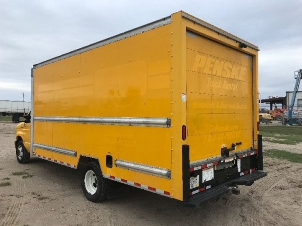 Light Duty Box Truck-Light and Medium Duty Trucks-Ford-2022-E350-San Antonio-TX-93,638\n\t\tmiles-$ 28,500 - Image 6