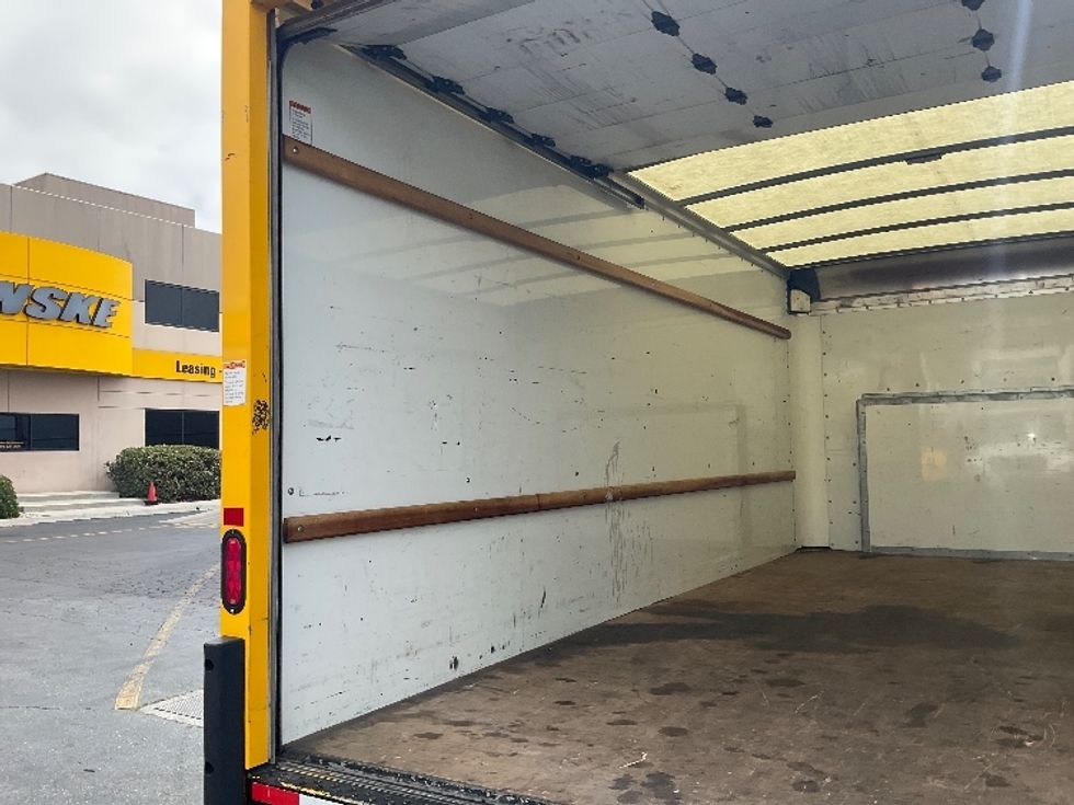 Light Duty Box Truck-Light and Medium Duty Trucks-Ford-2022-E350-San Diego-CA-92,115\n\t\tmiles-$ 29,500 - Image 10