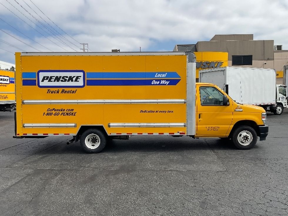 Light Duty Box Truck-Light and Medium Duty Trucks-Ford-2022-E350-San Diego-CA-92,115\n\t\tmiles-$ 29,500 - Image 14