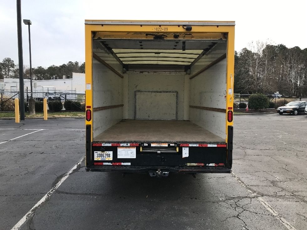 Light Duty Box Truck-Light and Medium Duty Trucks-Ford-2022-E350-Sandston-VA-109,740\n\t\tmiles-$ 28,000 - Image 7