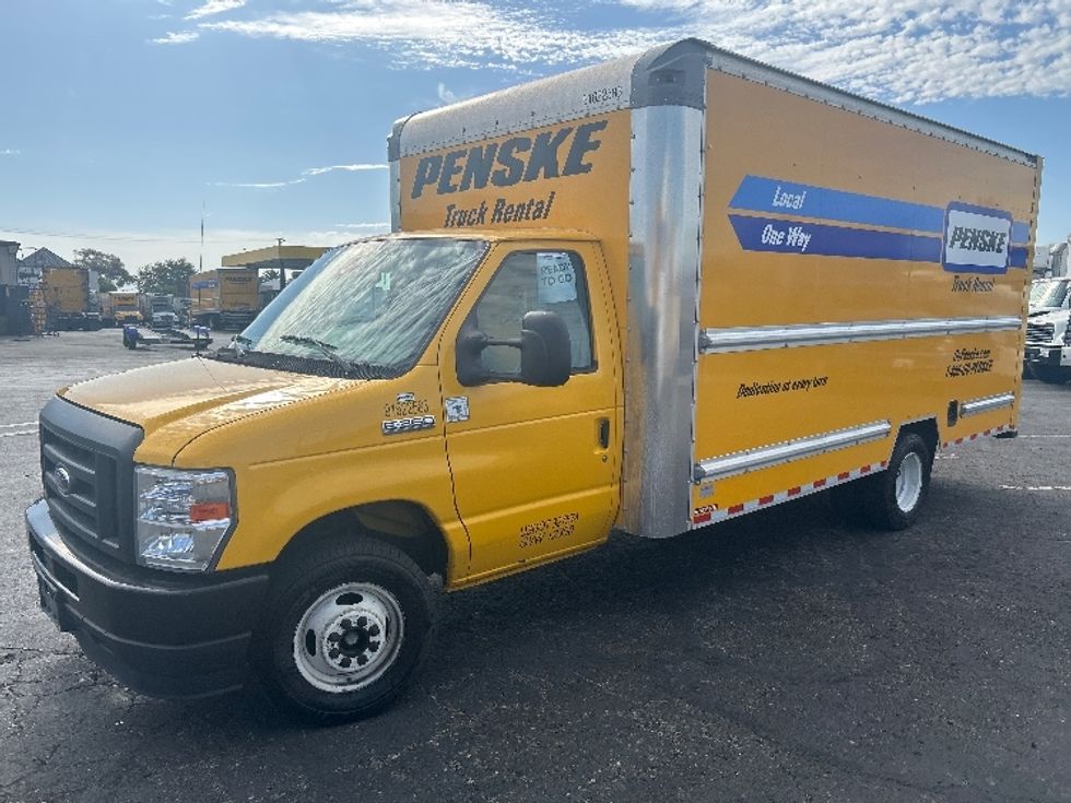 Light Duty Box Truck-Light and Medium Duty Trucks-Ford-2022-E350-Santa Ana-CA-81,556\n\t\tmiles-$ 29,500 - Image 1