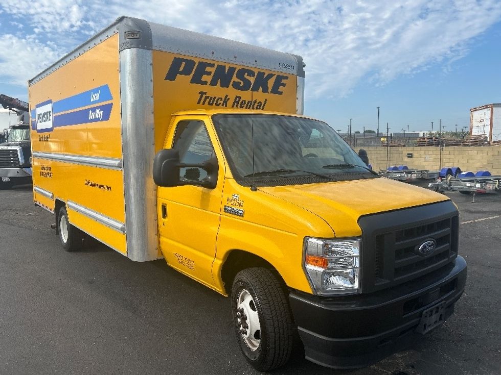 Light Duty Box Truck-Light and Medium Duty Trucks-Ford-2022-E350-Santa Ana-CA-81,556\n\t\tmiles-$ 29,500 - Image 3