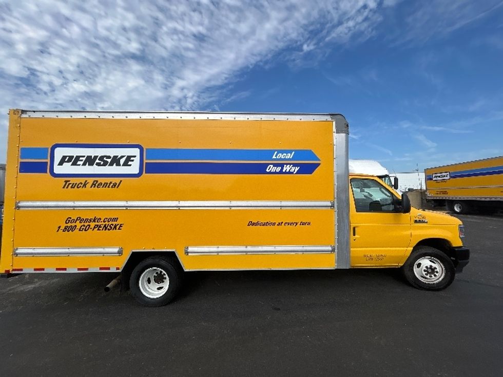 Light Duty Box Truck-Light and Medium Duty Trucks-Ford-2022-E350-Santa Ana-CA-81,556\n\t\tmiles-$ 29,500 - Image 4