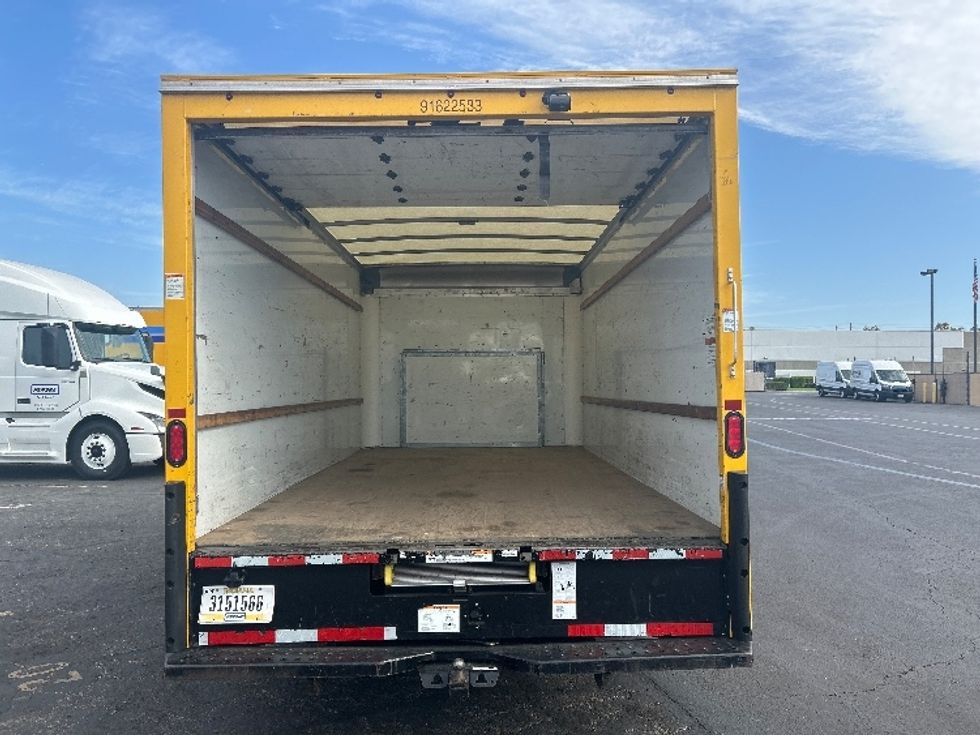 Light Duty Box Truck-Light and Medium Duty Trucks-Ford-2022-E350-Santa Ana-CA-81,556\n\t\tmiles-$ 29,500 - Image 7