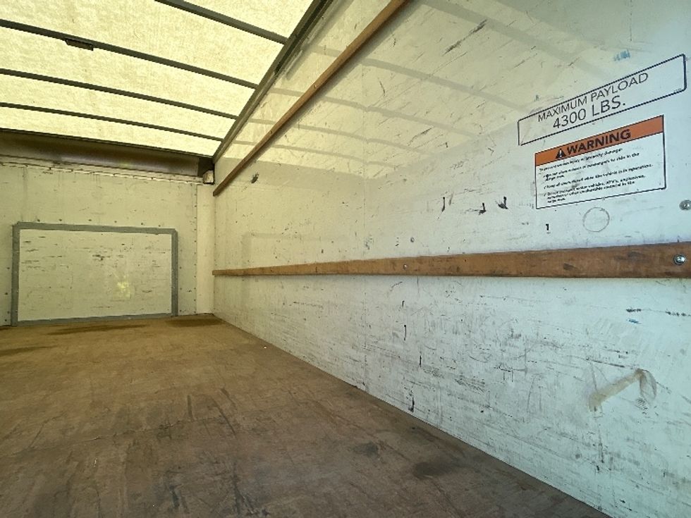 Light Duty Box Truck-Light and Medium Duty Trucks-Ford-2022-E350-Santa Maria-CA-102,537\n\t\tmiles-$ 32,000 - Image 10