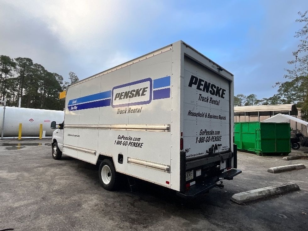 Light Duty Box Truck-Light and Medium Duty Trucks-Ford-2022-E350-Sarasota-FL-70,092\n\t\tmiles-$ 42,000 - Image 6