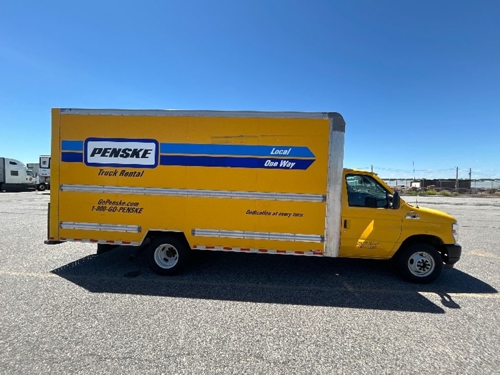 Light Duty Box Truck-Light and Medium Duty Trucks-Ford-2022-E350-Seattle-WA-108,441\n\t\tmiles-$ 27,000 - Image 14