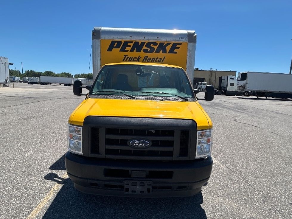 Light Duty Box Truck-Light and Medium Duty Trucks-Ford-2022-E350-Seattle-WA-108,441\n\t\tmiles-$ 27,000 - Image 2