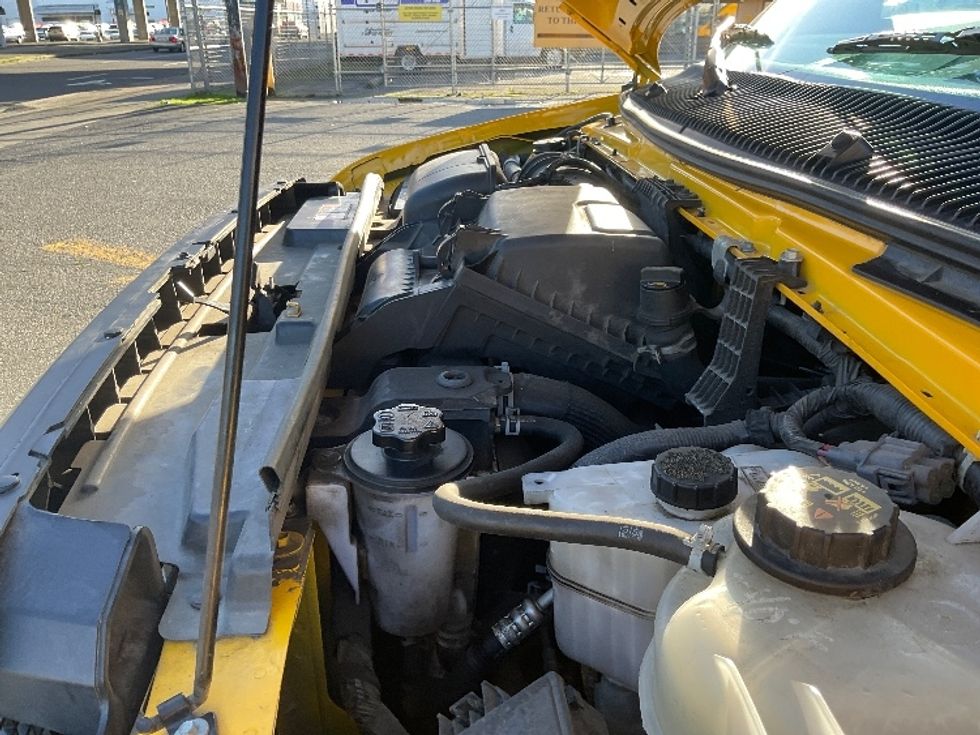 Light Duty Box Truck-Light and Medium Duty Trucks-Ford-2022-E350-Seattle-WA-89,397\n\t\tmiles-$ 30,000 - Image 24