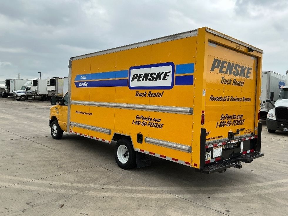 Light Duty Box Truck-Light and Medium Duty Trucks-Ford-2022-E350-Selma-TX-77,811\n\t\tmiles-$ 30,000 - Image 6