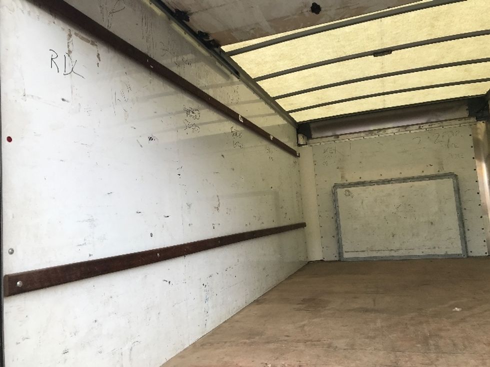 Light Duty Box Truck-Light and Medium Duty Trucks-Ford-2022-E350-Shreveport-LA-87,925\n\t\tmiles-$ 32,250 - Image 10