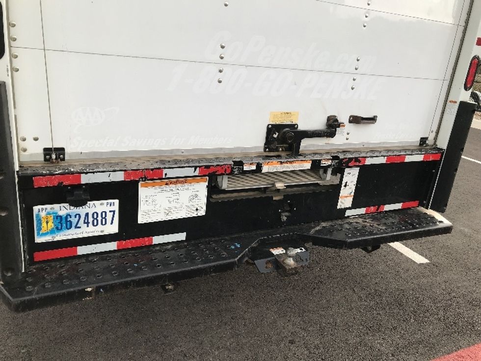 Light Duty Box Truck-Light and Medium Duty Trucks-Ford-2022-E350-Shreveport-LA-87,925\n\t\tmiles-$ 32,250 - Image 25