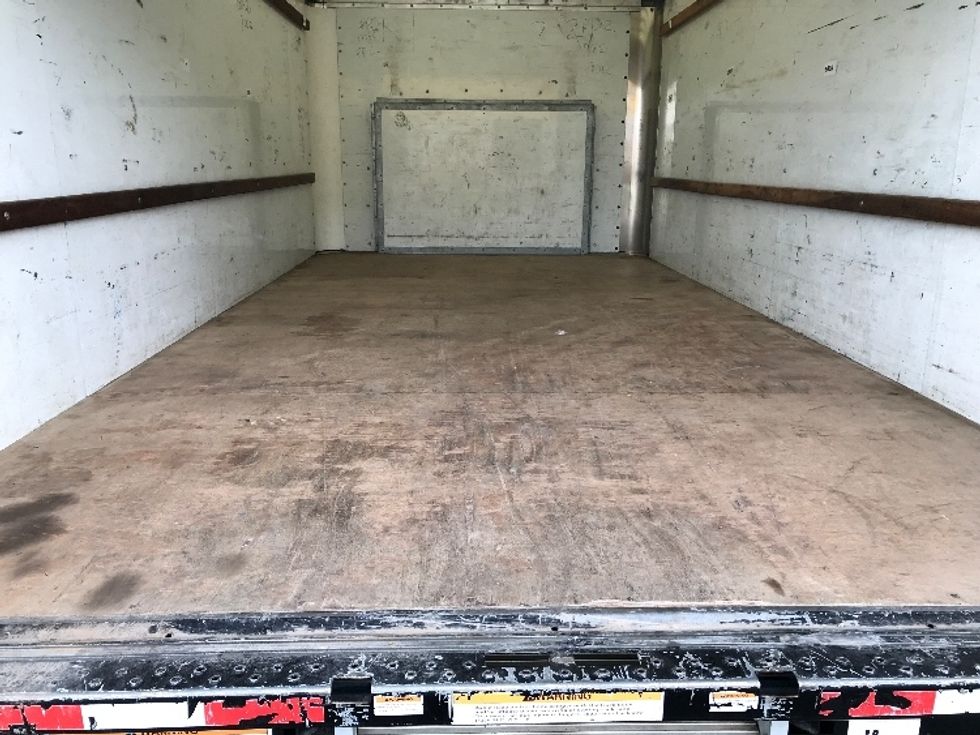 Light Duty Box Truck-Light and Medium Duty Trucks-Ford-2022-E350-Shreveport-LA-87,925\n\t\tmiles-$ 32,250 - Image 9