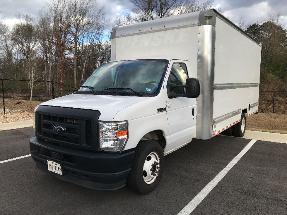 Light Duty Box Truck-Light and Medium Duty Trucks-Ford-2022-E350-Shreveport-LA-91,564\n\t\tmiles-$ 31,750 - Image 3