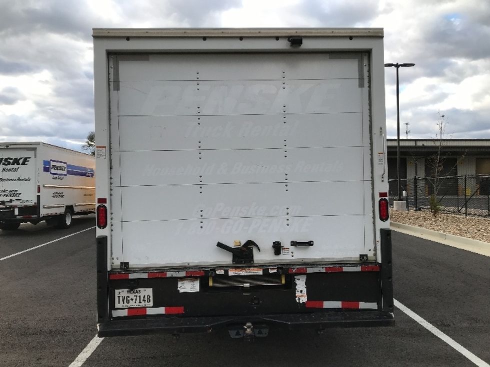 Light Duty Box Truck-Light and Medium Duty Trucks-Ford-2022-E350-Shreveport-LA-91,564\n\t\tmiles-$ 31,750 - Image 7